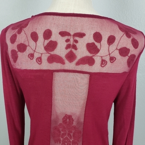 LC Sheer Floral Embroidered Longsleeve Boho Top Sz S - Picture 8 of 10